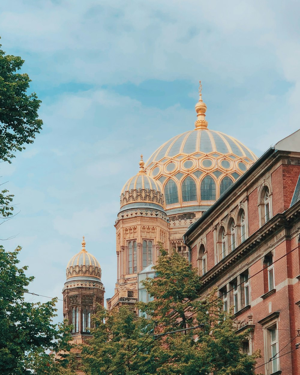 gold glass dome structure