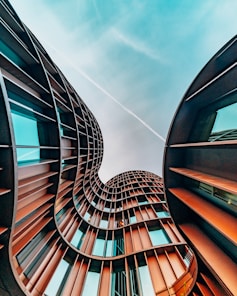 brown high rise building