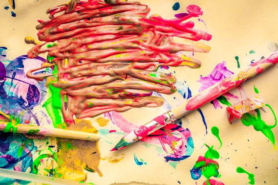 is it therapeutic art or art therapy