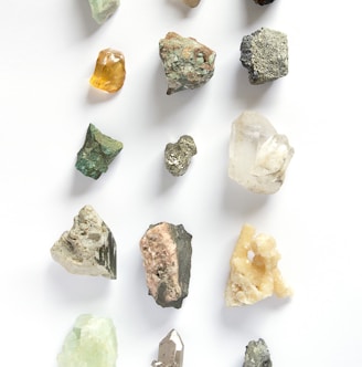 assorted-color stone lot