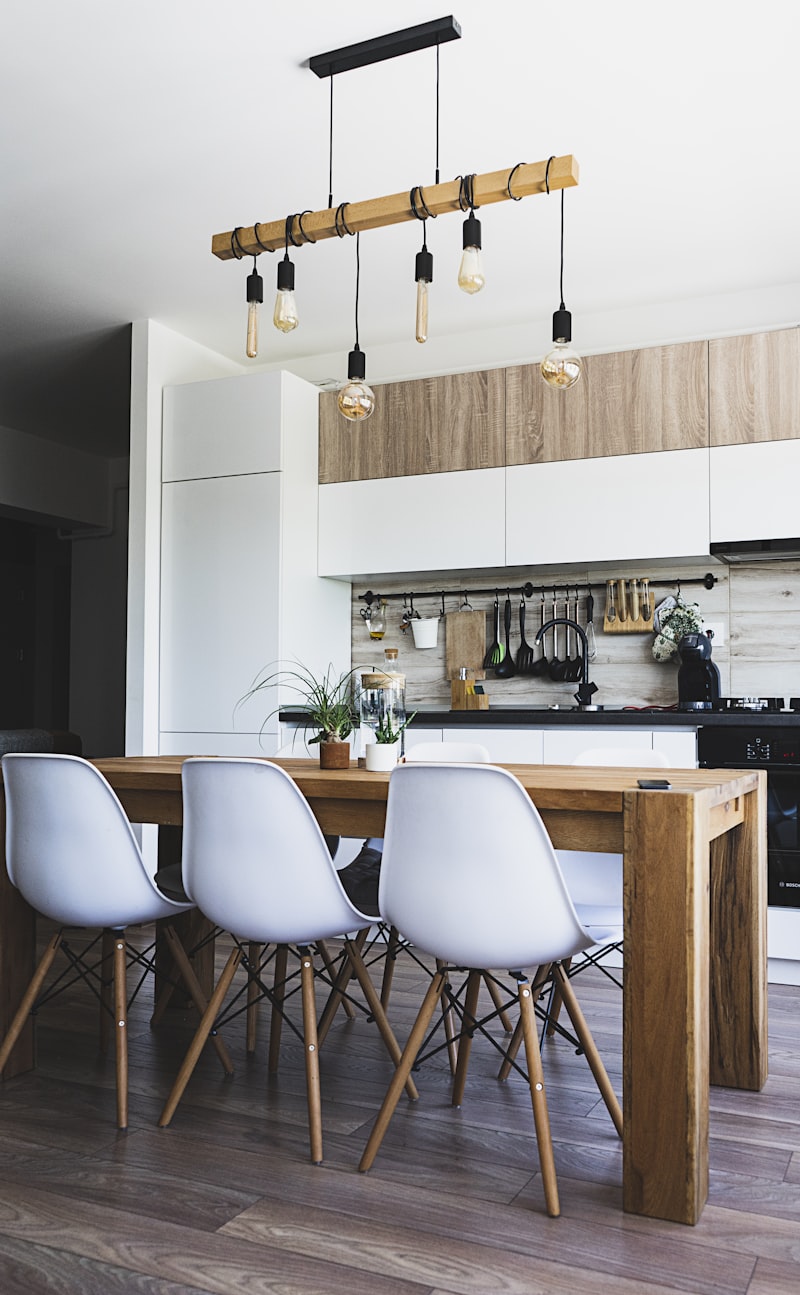 Professional contractor discussing project details with homeowner