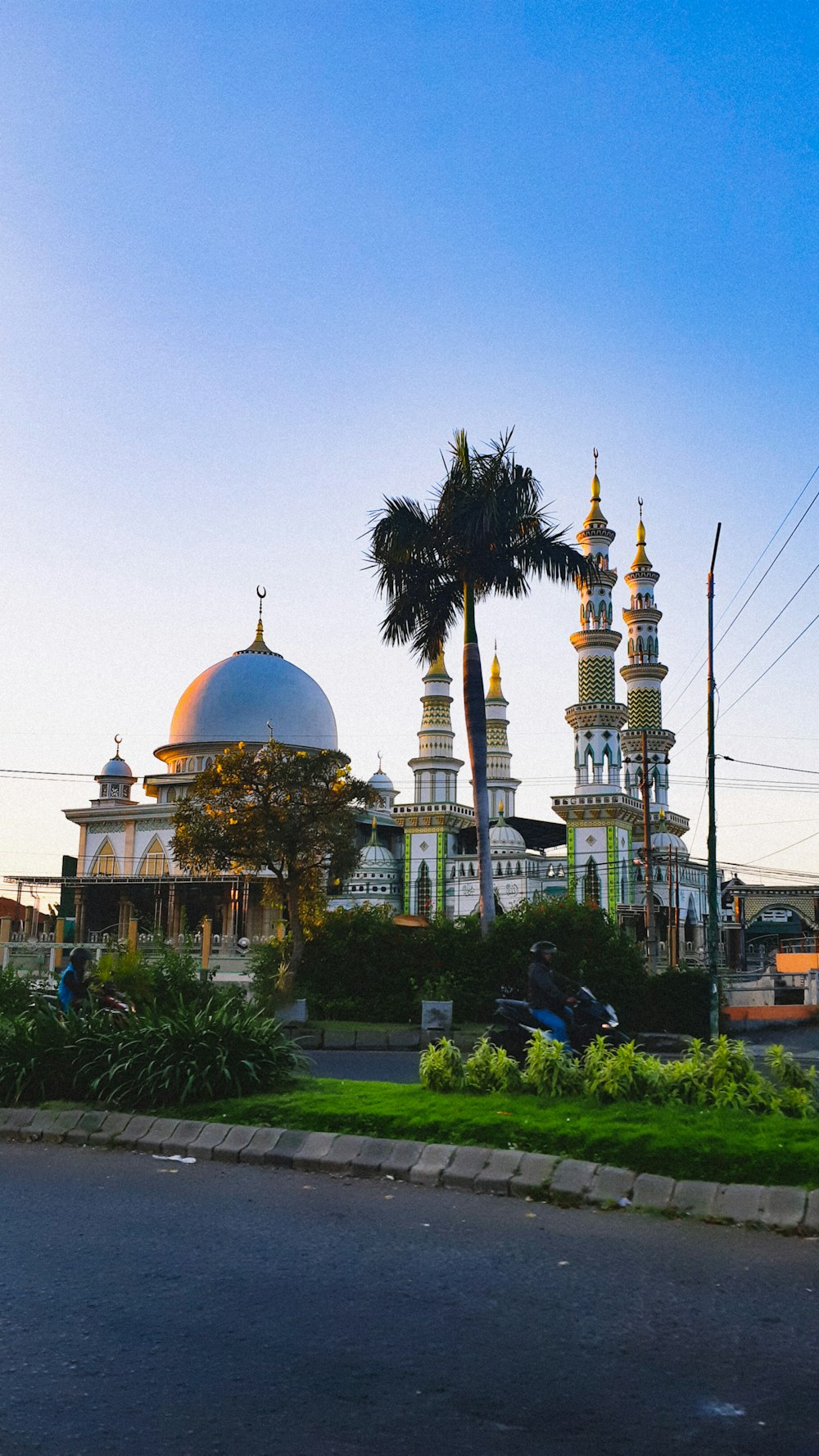 mosque surrounded with trees