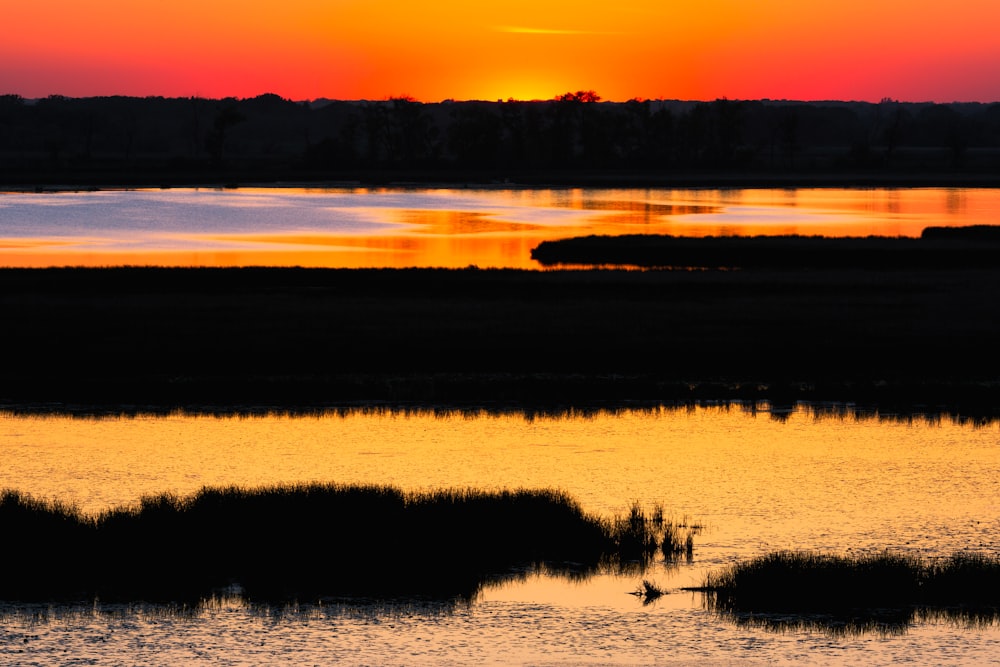 photographie de silhouette de l’île