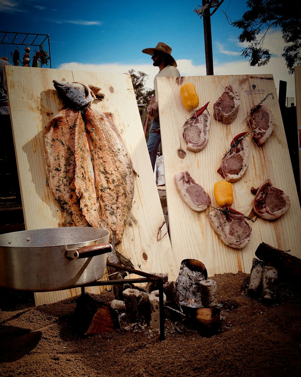 Dos variedades de carnes cocidas