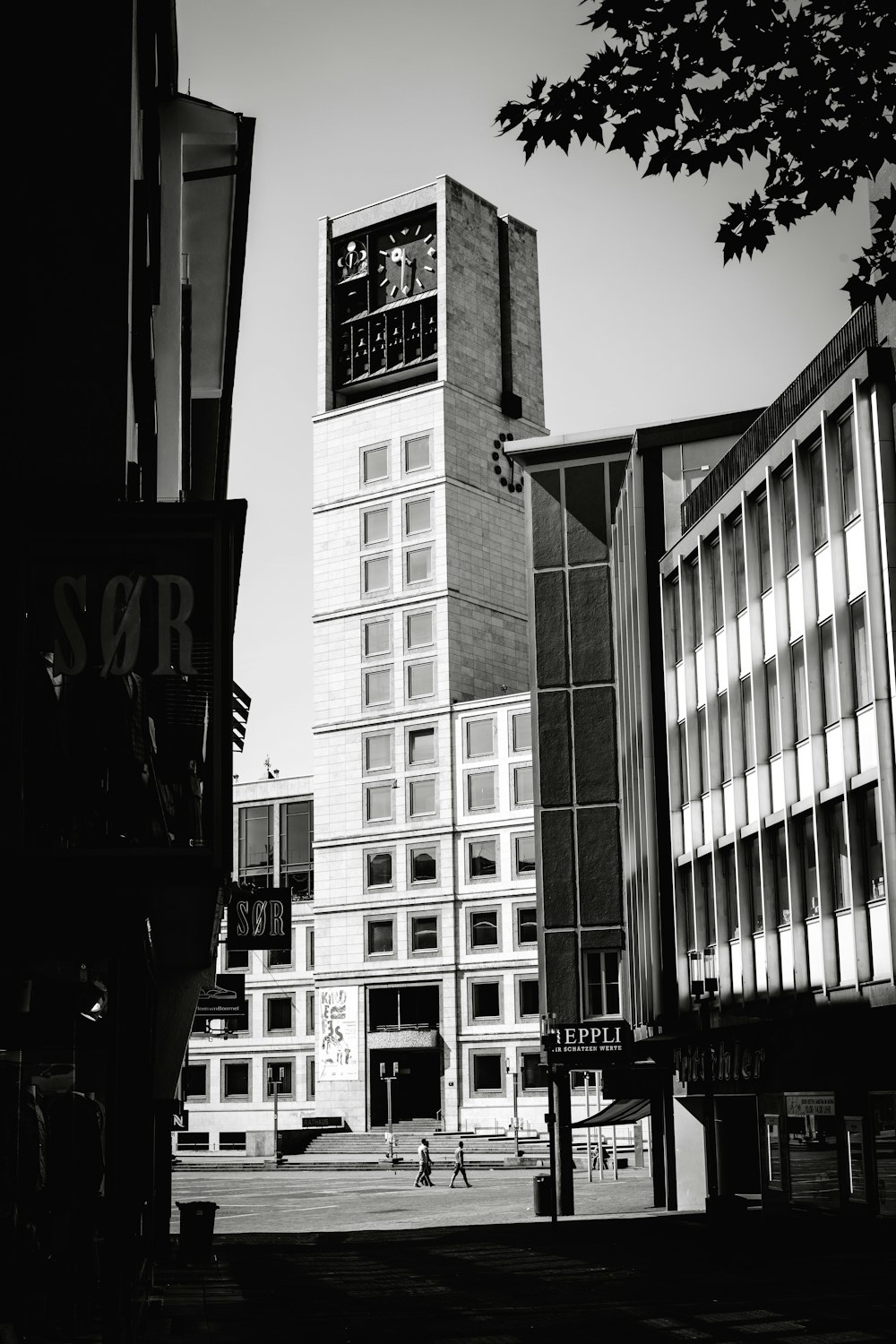 grayscale photo of building