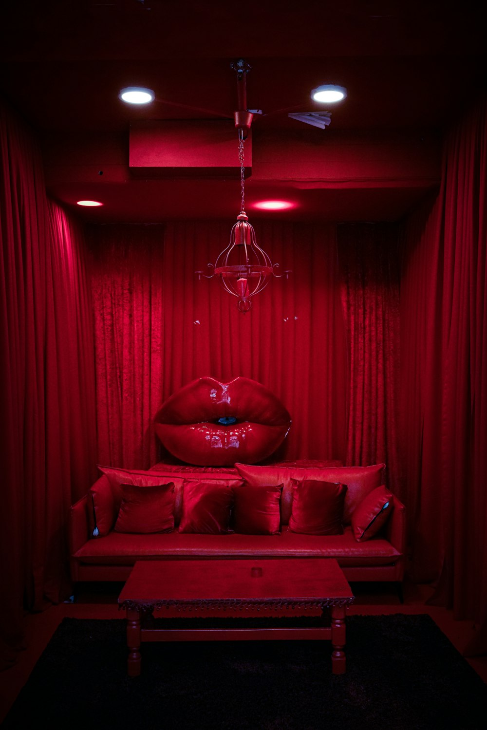 red sofa