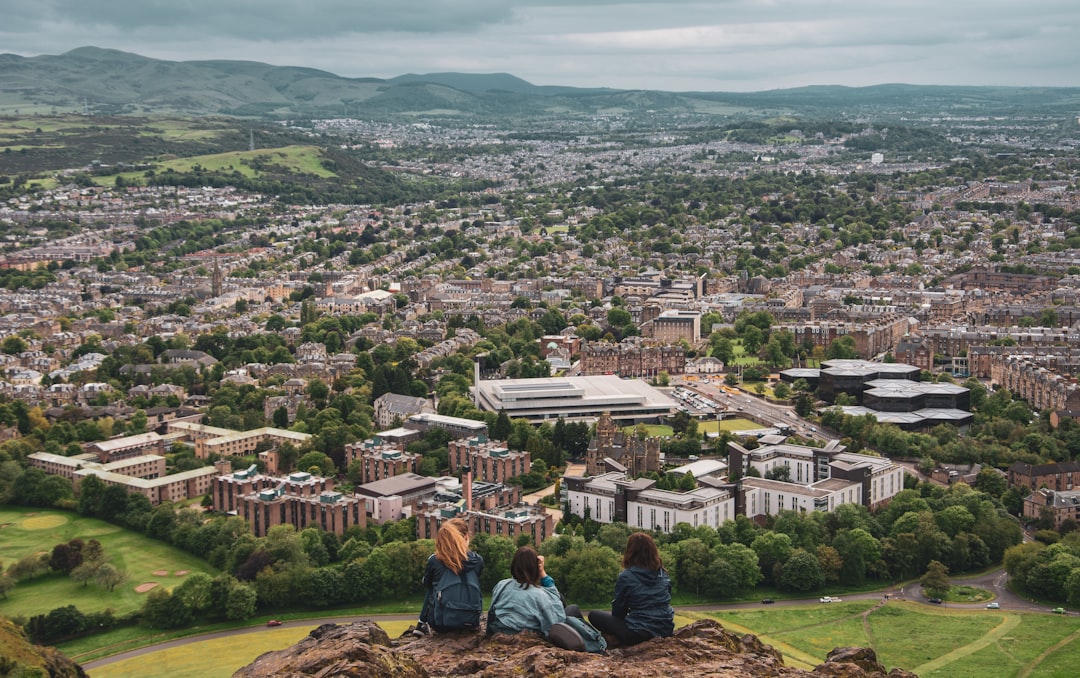 edinburgh travel guardian