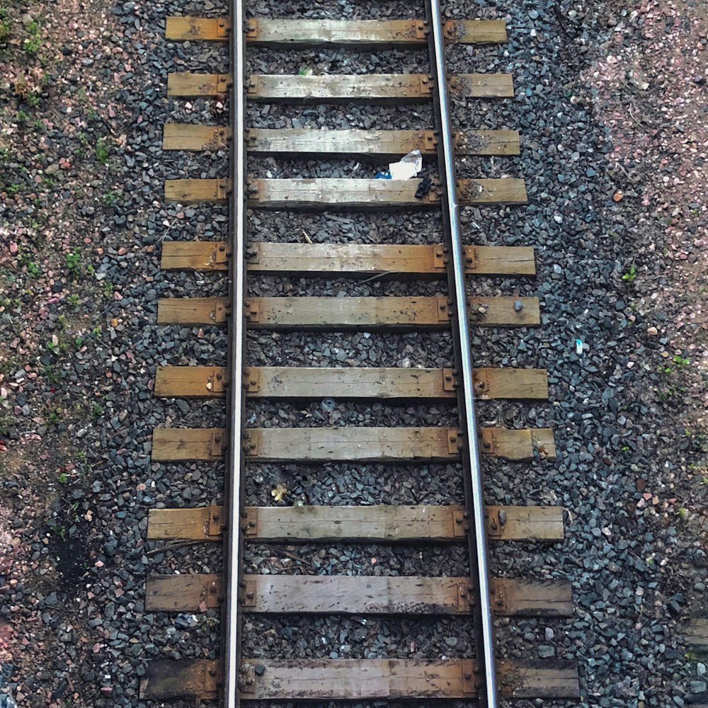 brown wooden train rail
