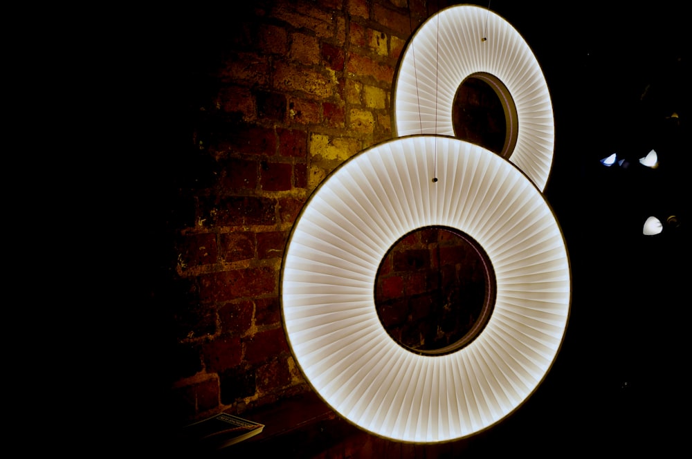 white pendant lamp