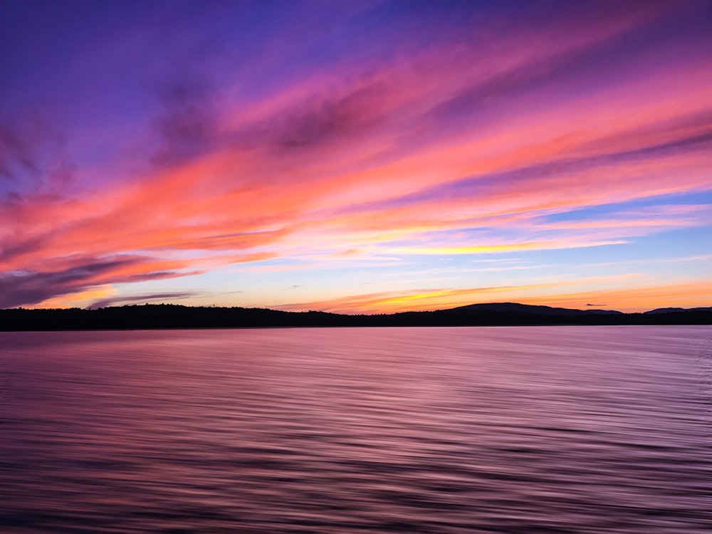 calm body of water during daytime