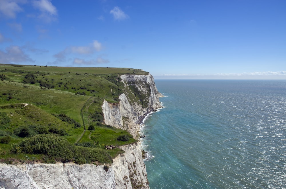 landscape photography of cliff