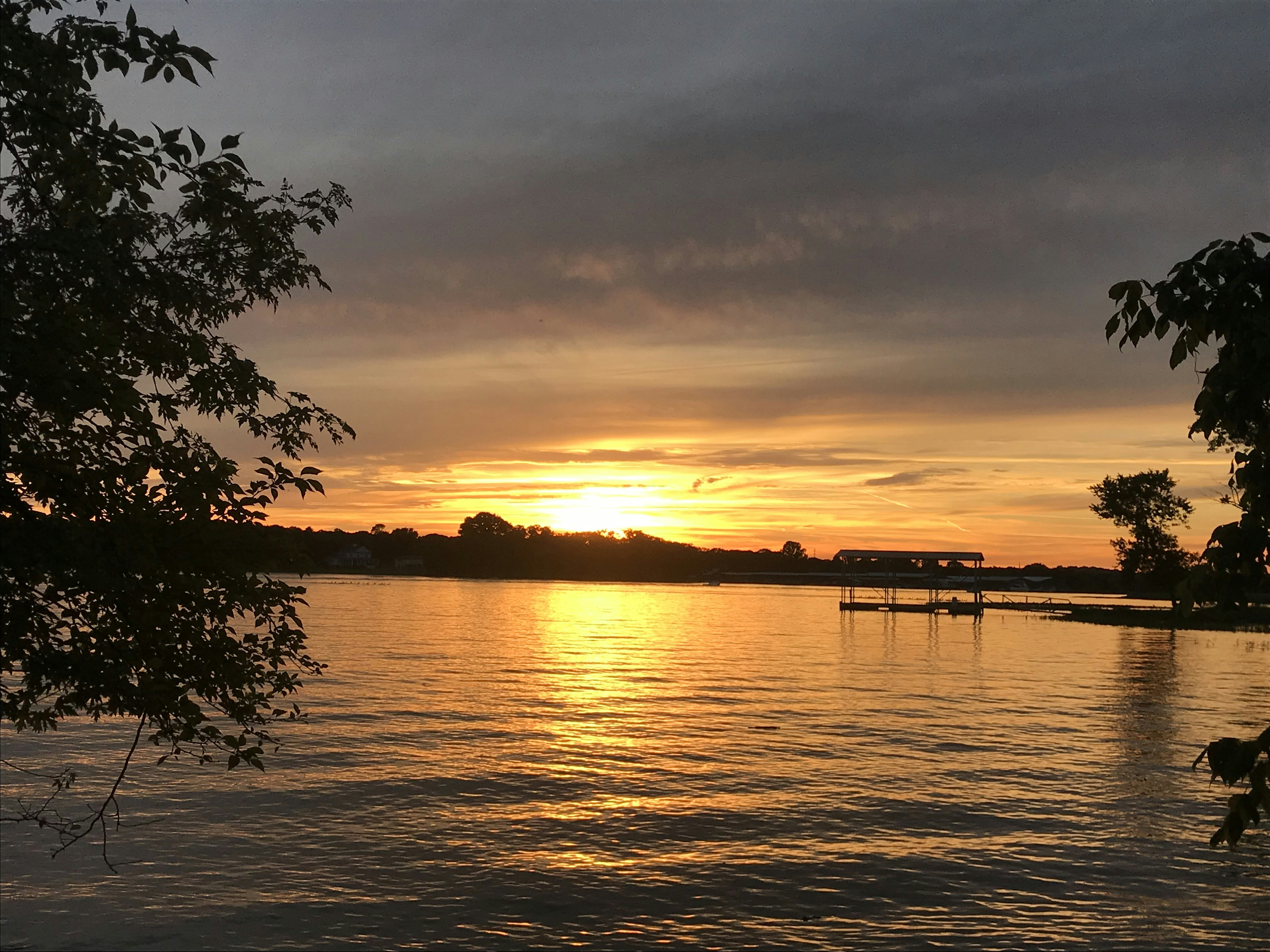 Photo by periscope_graphics