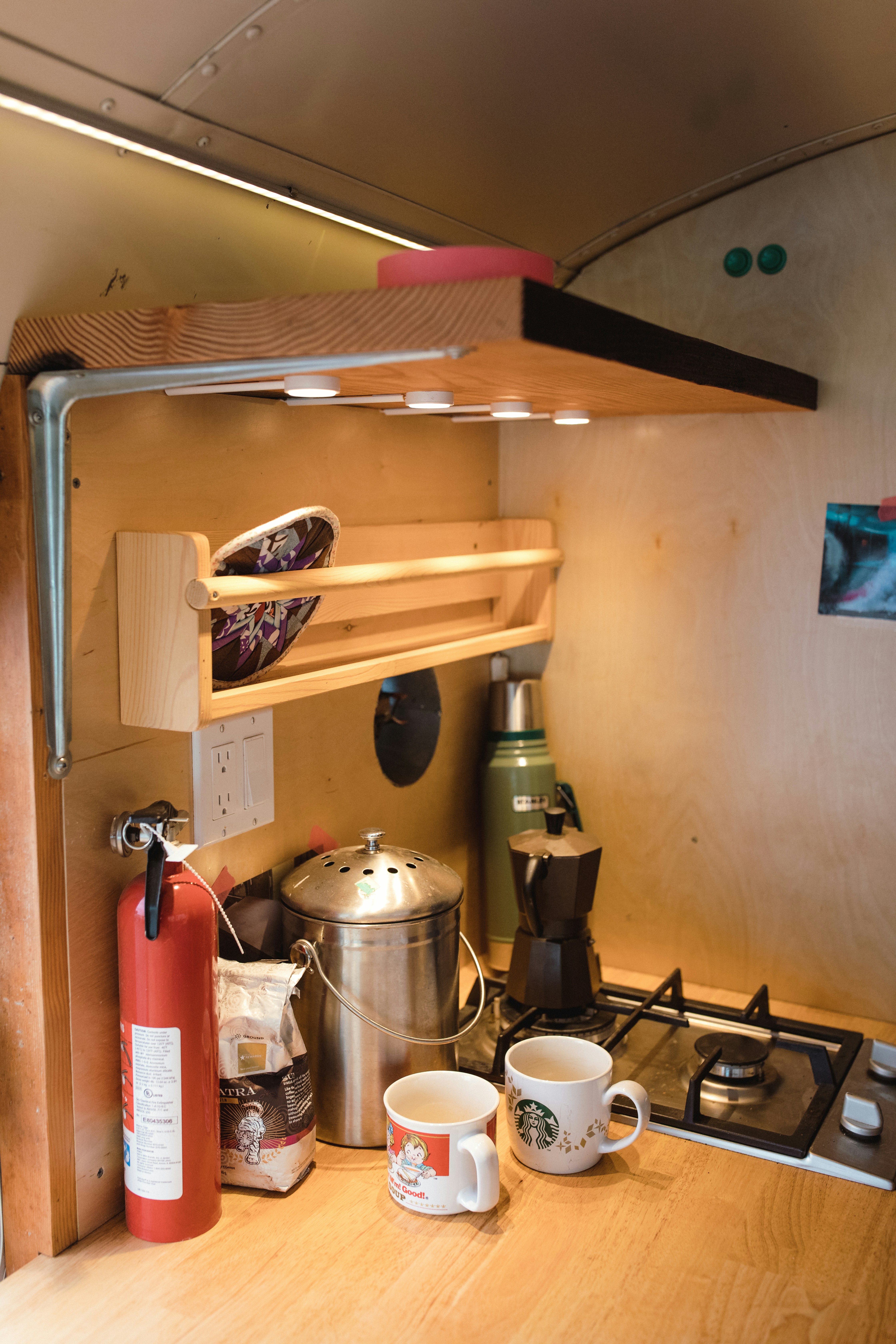 Taşınabilir Oto Buzdolabı Kamp Alanında