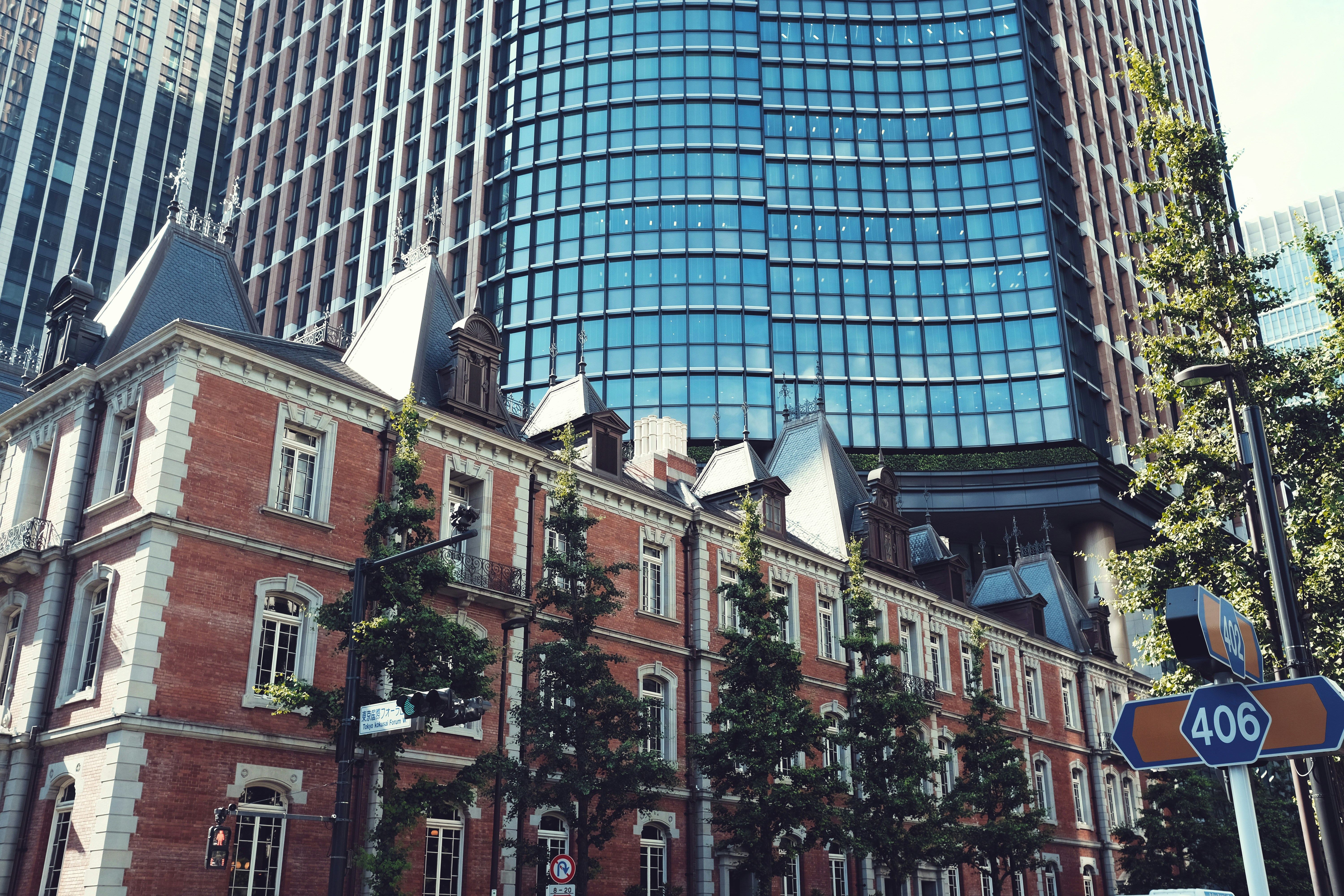 brown concrete building