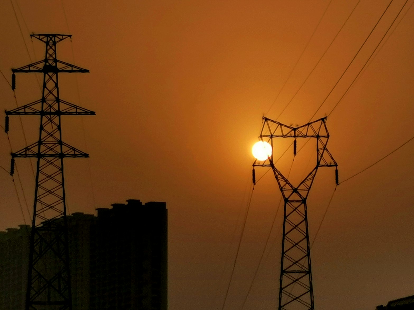 Power lines in Hebei, China (X TF via Unsplash)