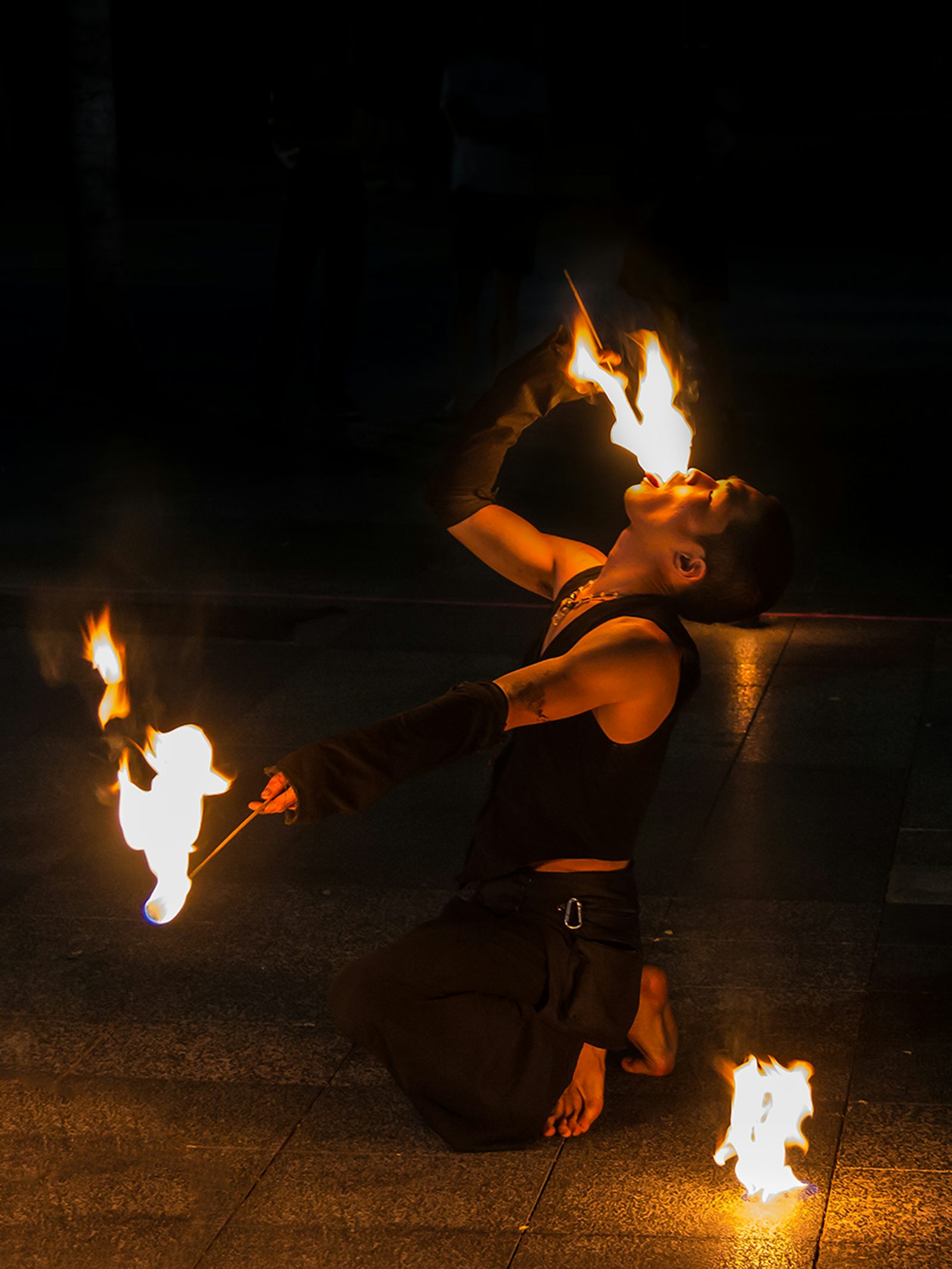 Stuntman Sets Handstand-While-Ablaze World Record