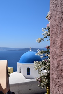 white and blue dome building near ocran