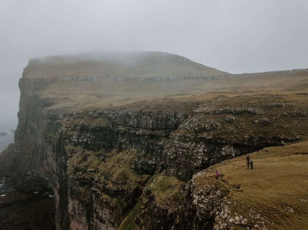 landscape photography of brown and gray cliff