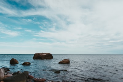 ocean rock epic google meet background