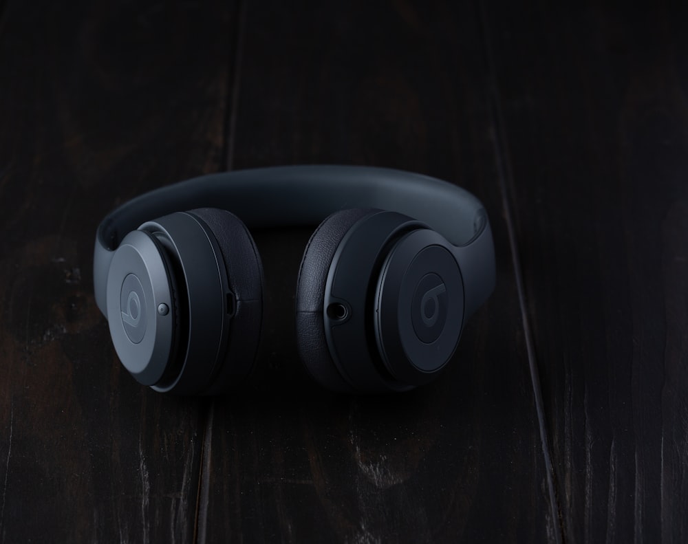 black Beats by Dr. Dre headphone