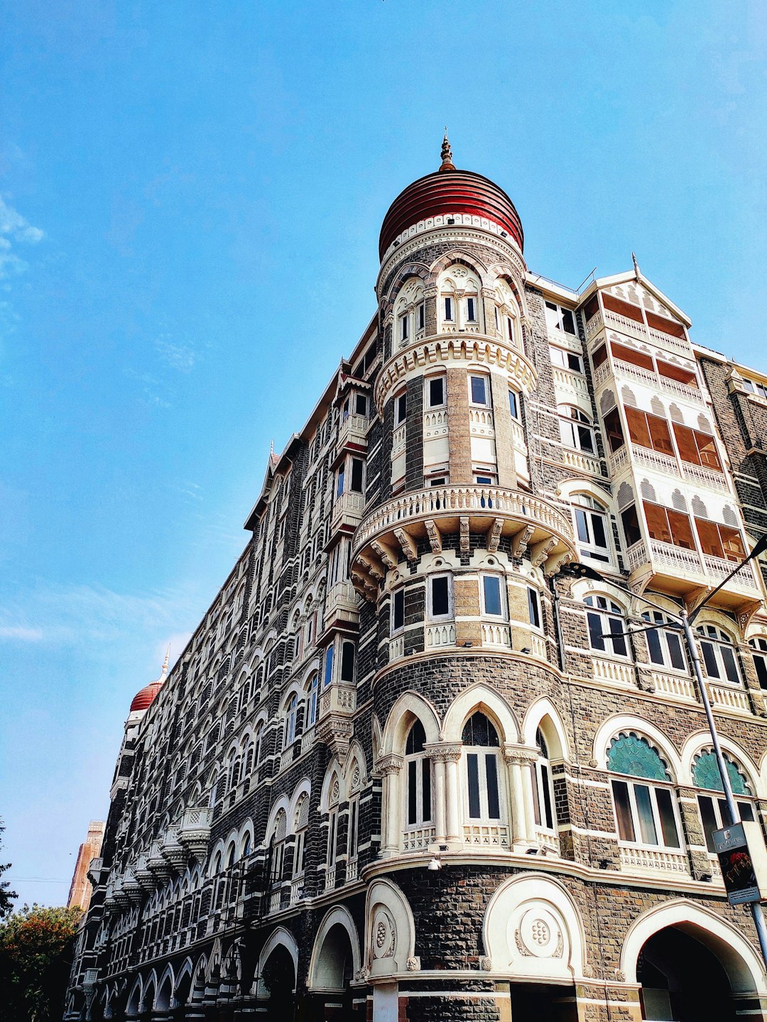 Travel Tips and Stories of Taj Mahal Palace in India