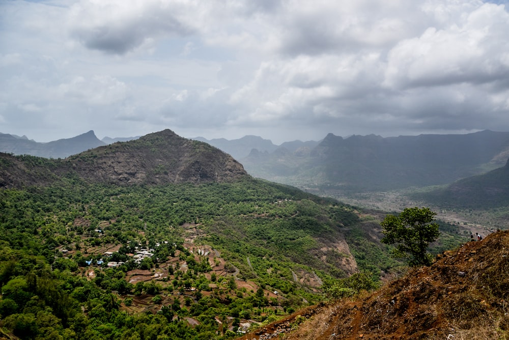 mountain at daytime