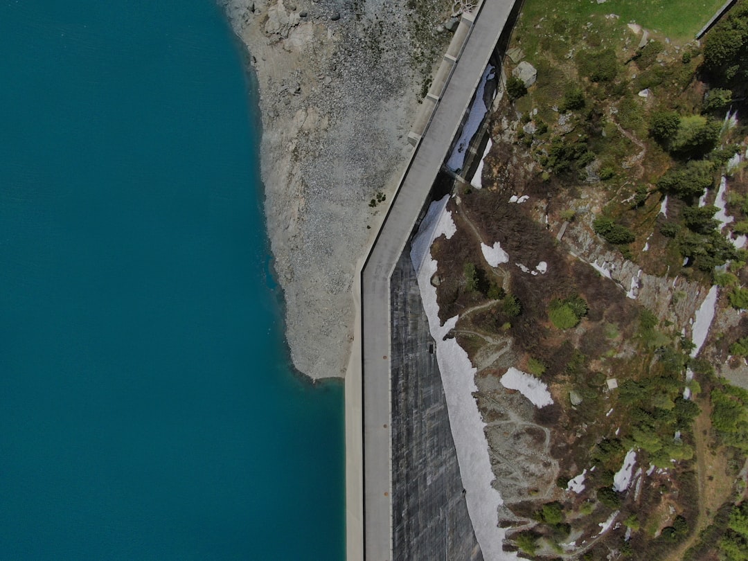 Cliff photo spot Le Lac du Barrage de Cleuson 1997 Thun