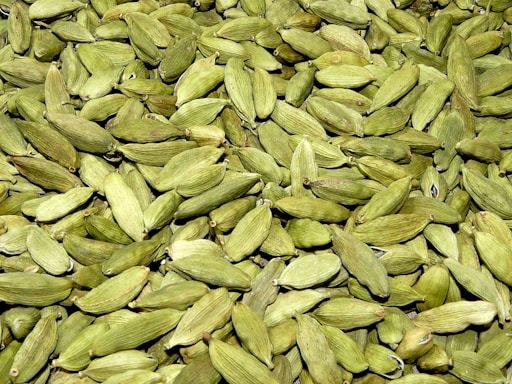 bunch of cardamom