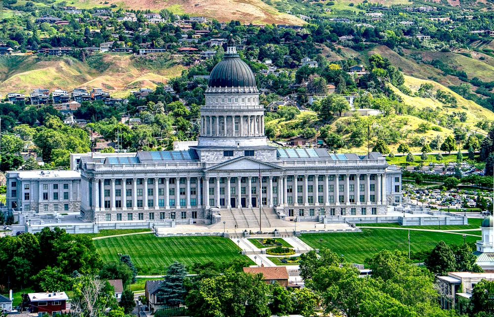 photography of capital building during daytime