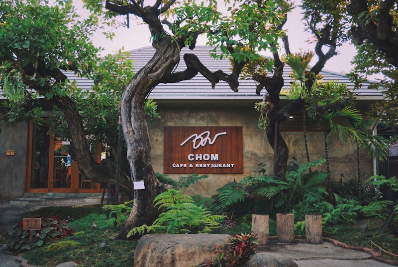 Chom Phra