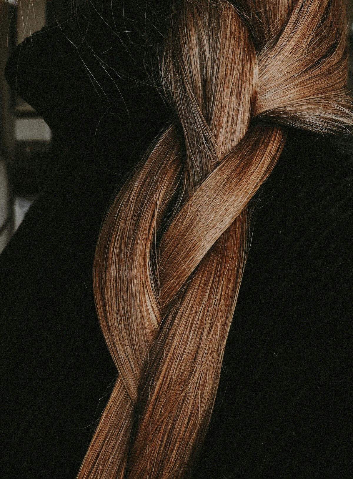 Finished braided hairstyle