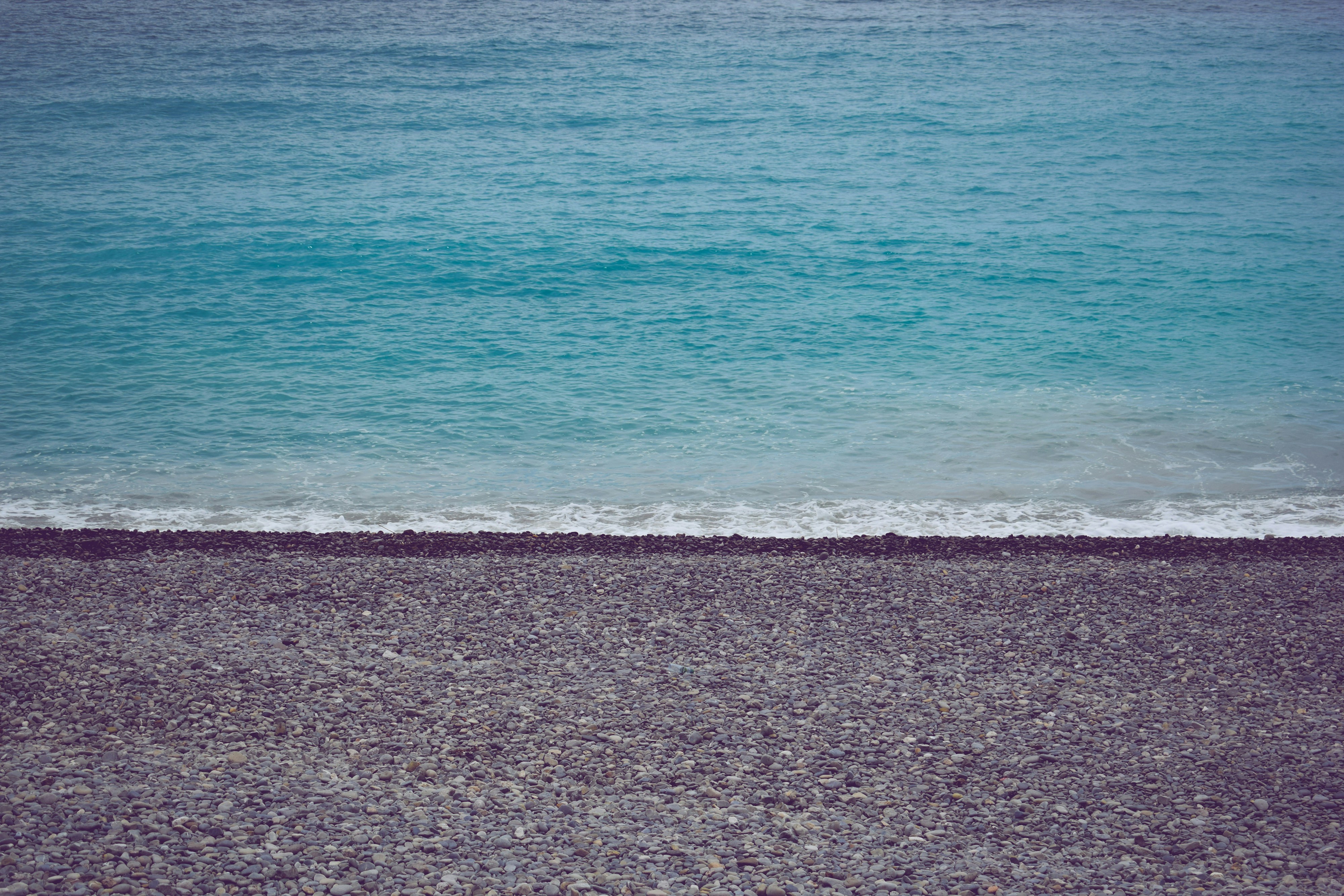 shore during daytime