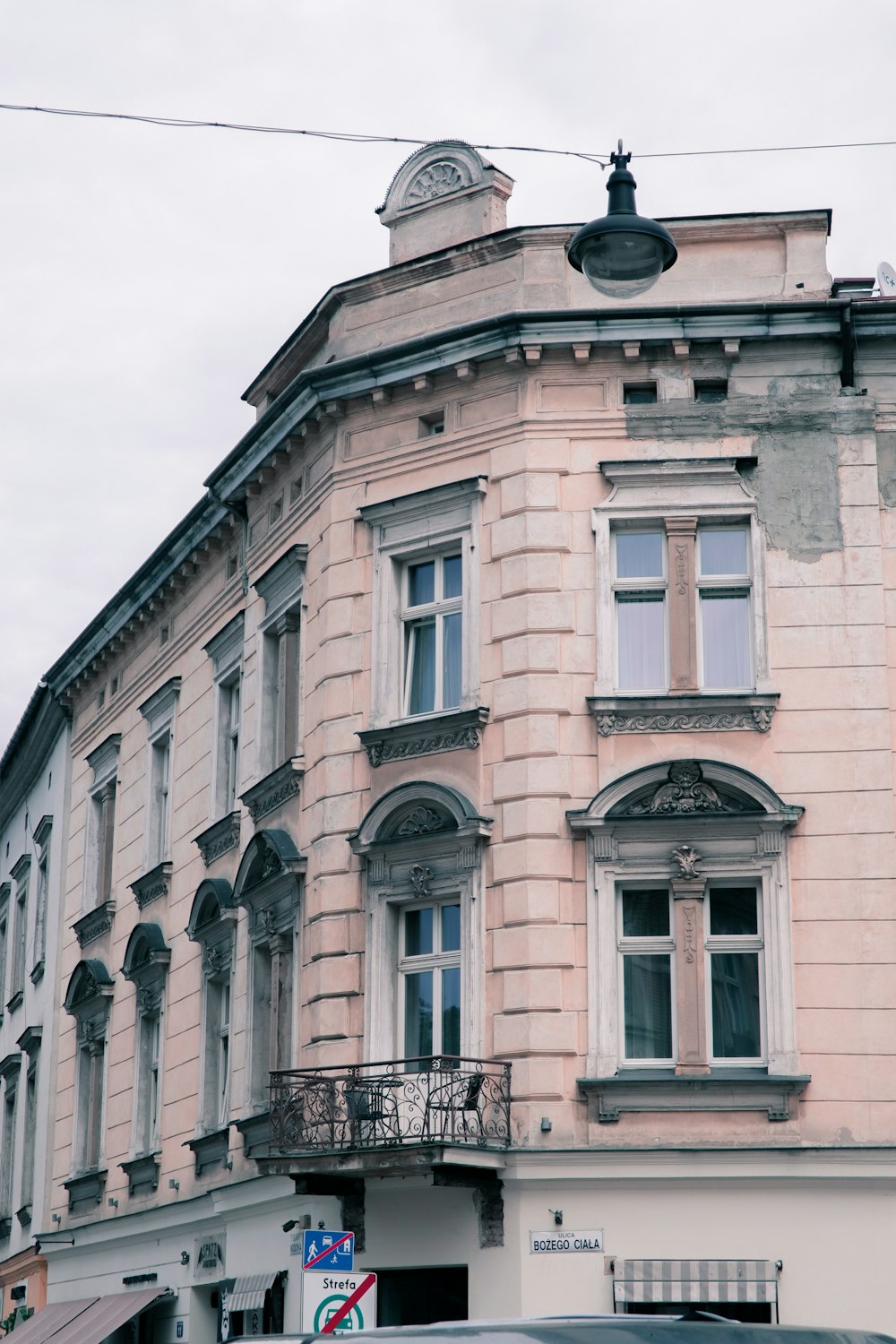 white concrete building during daytime