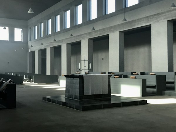 Exploring the Minimalist Style for Churches
