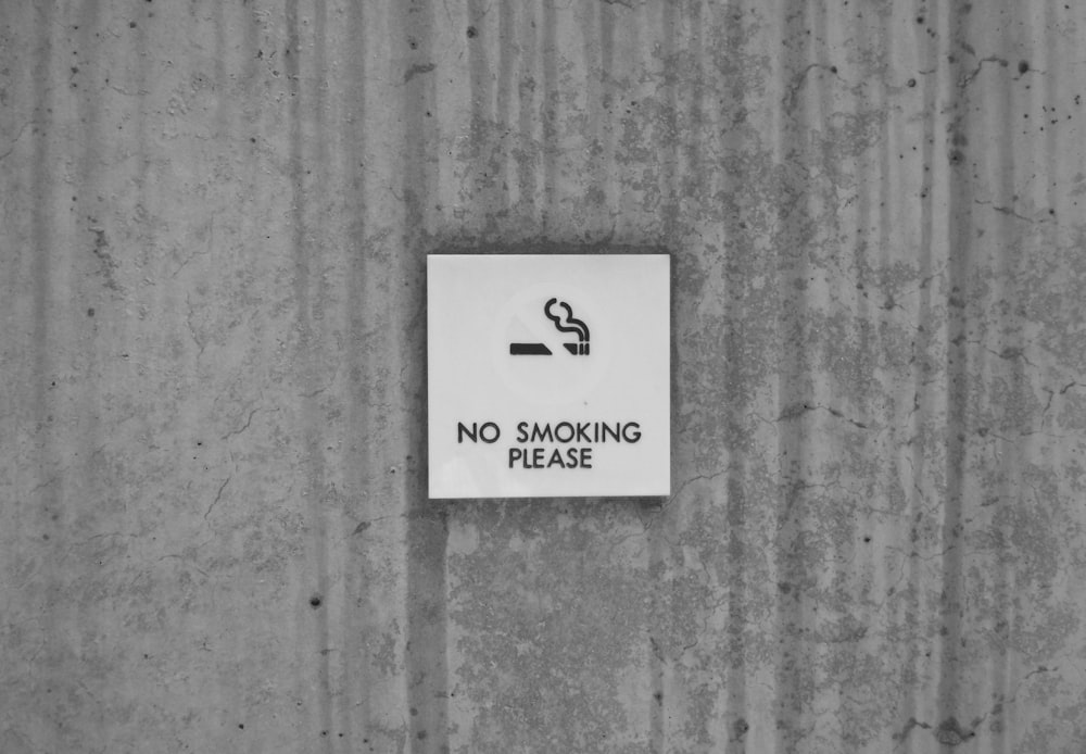 Logo No Smoking Please