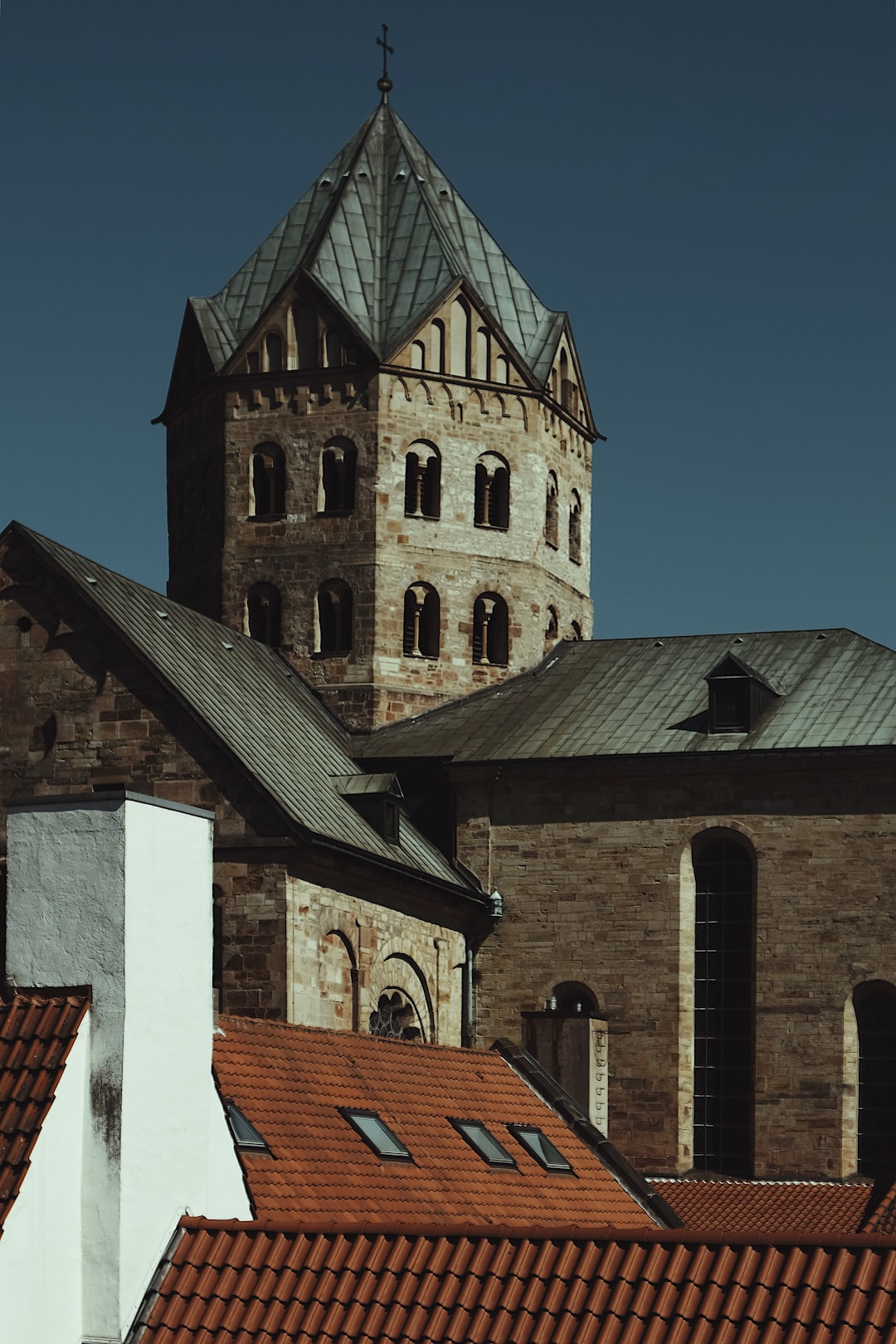 close up photography of building