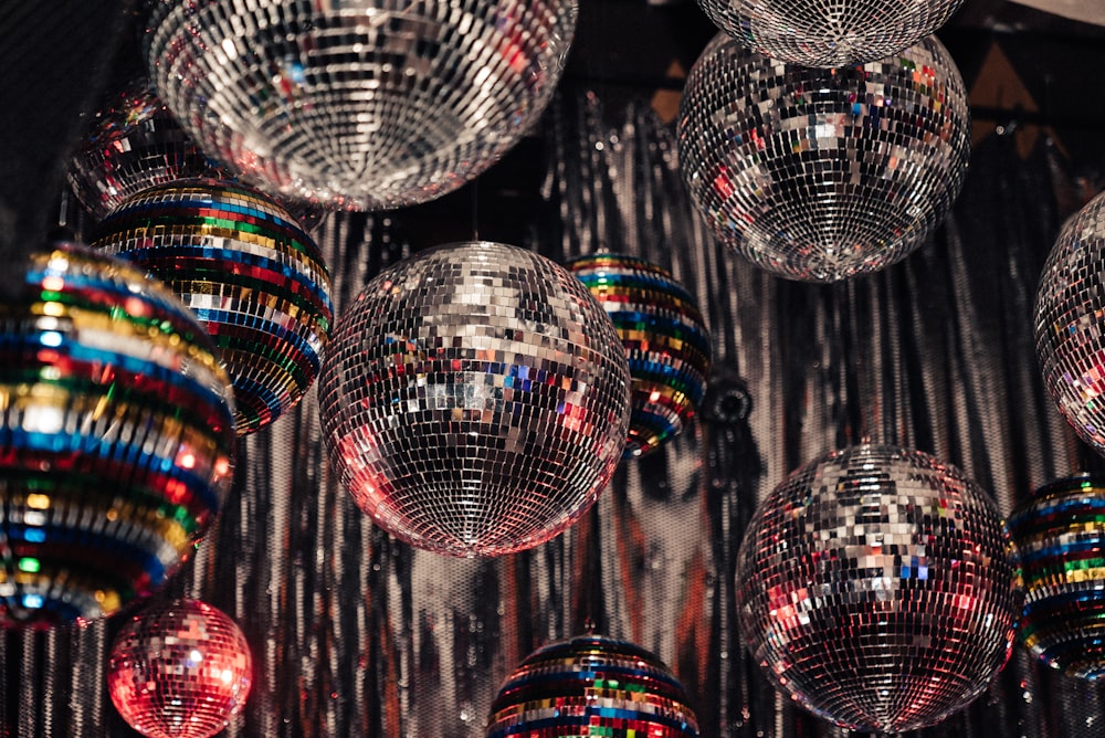 78 meilleures idées sur Boule à facettes  boule à facettes, boule disco,  photographie