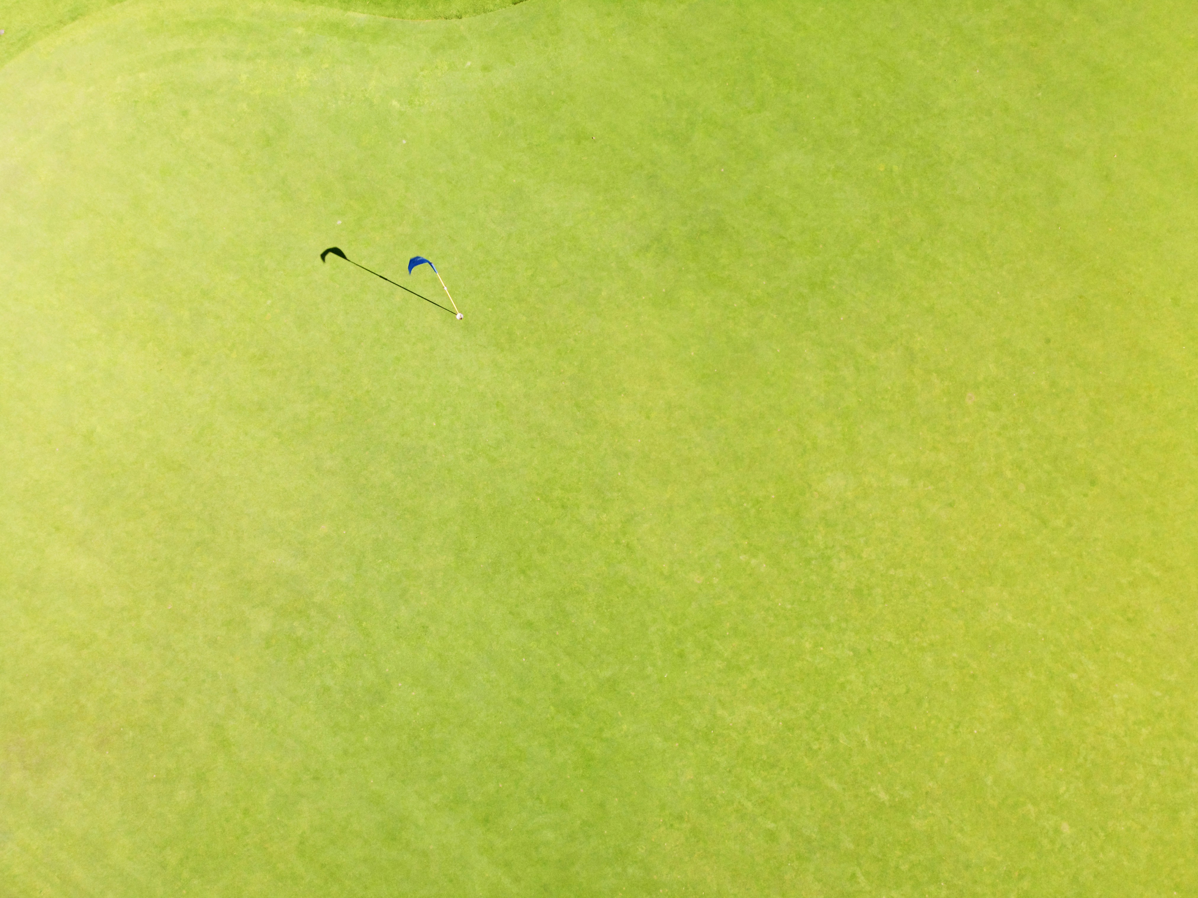 golf course during day