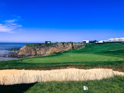 Pebble Beach coastal hole