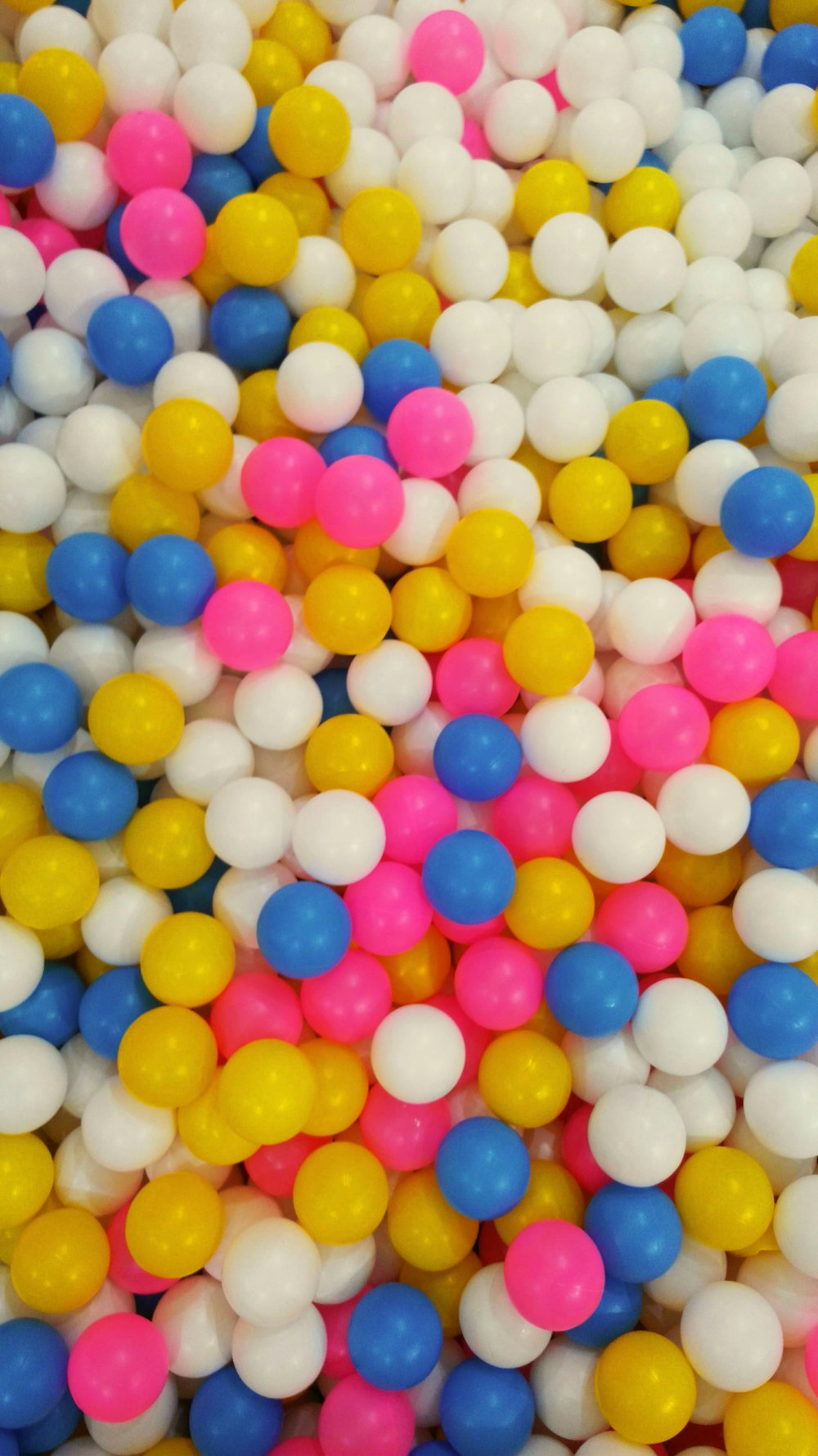 lotto di palline colorate assortite