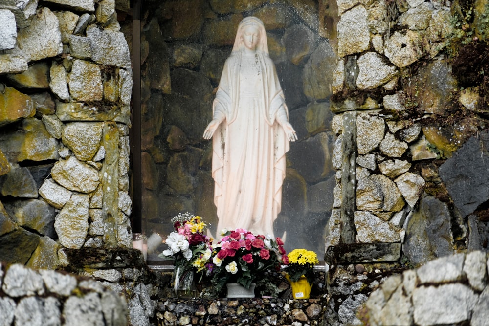 Mother Mary statue