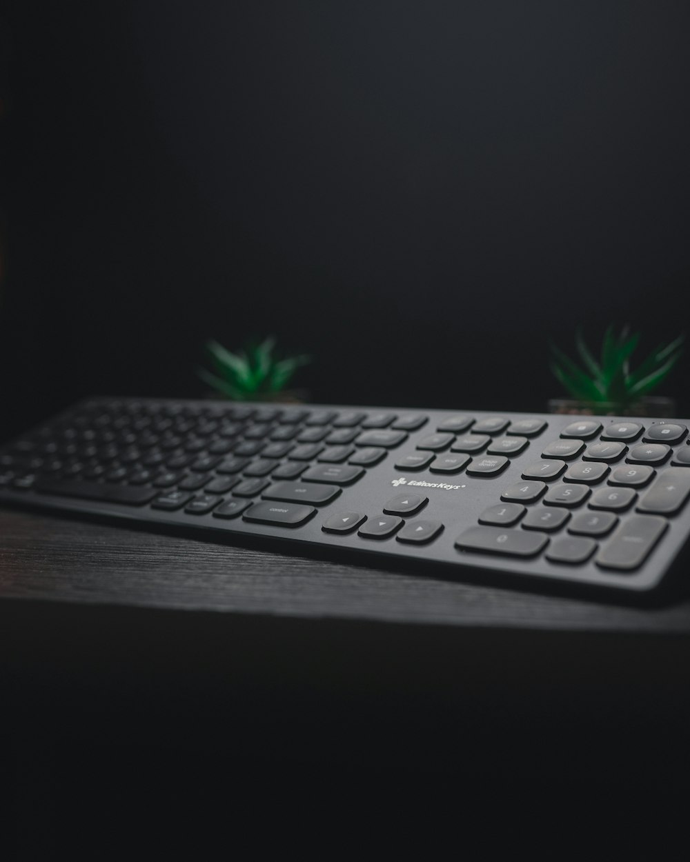 黒のコンピュータキーボード