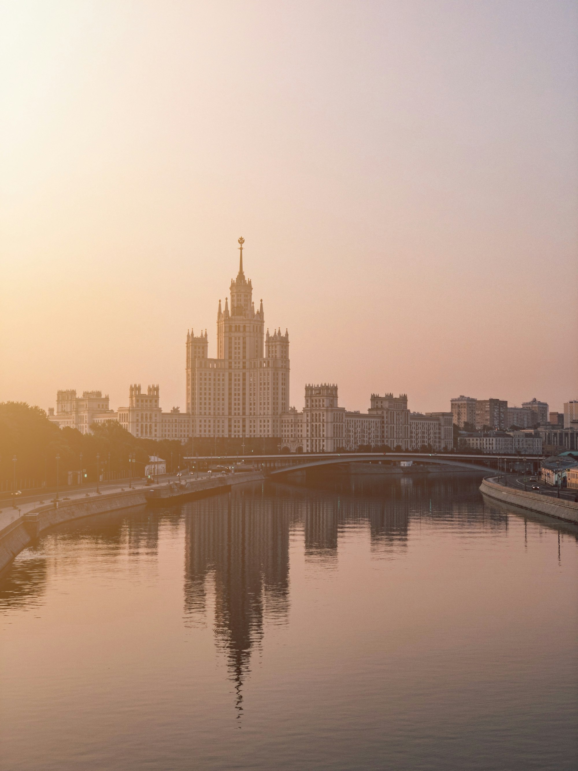 Moscow mayor's office will cancel fines for businesses for violations of covid restrictions and reimburse already paid
