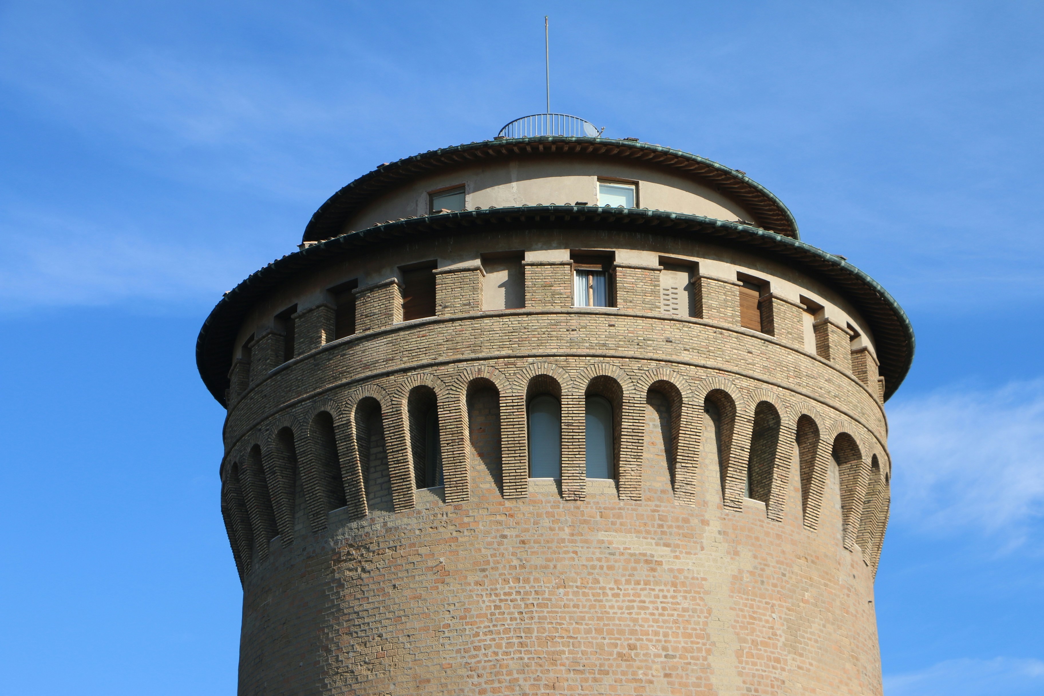 Services Engineering Consultant