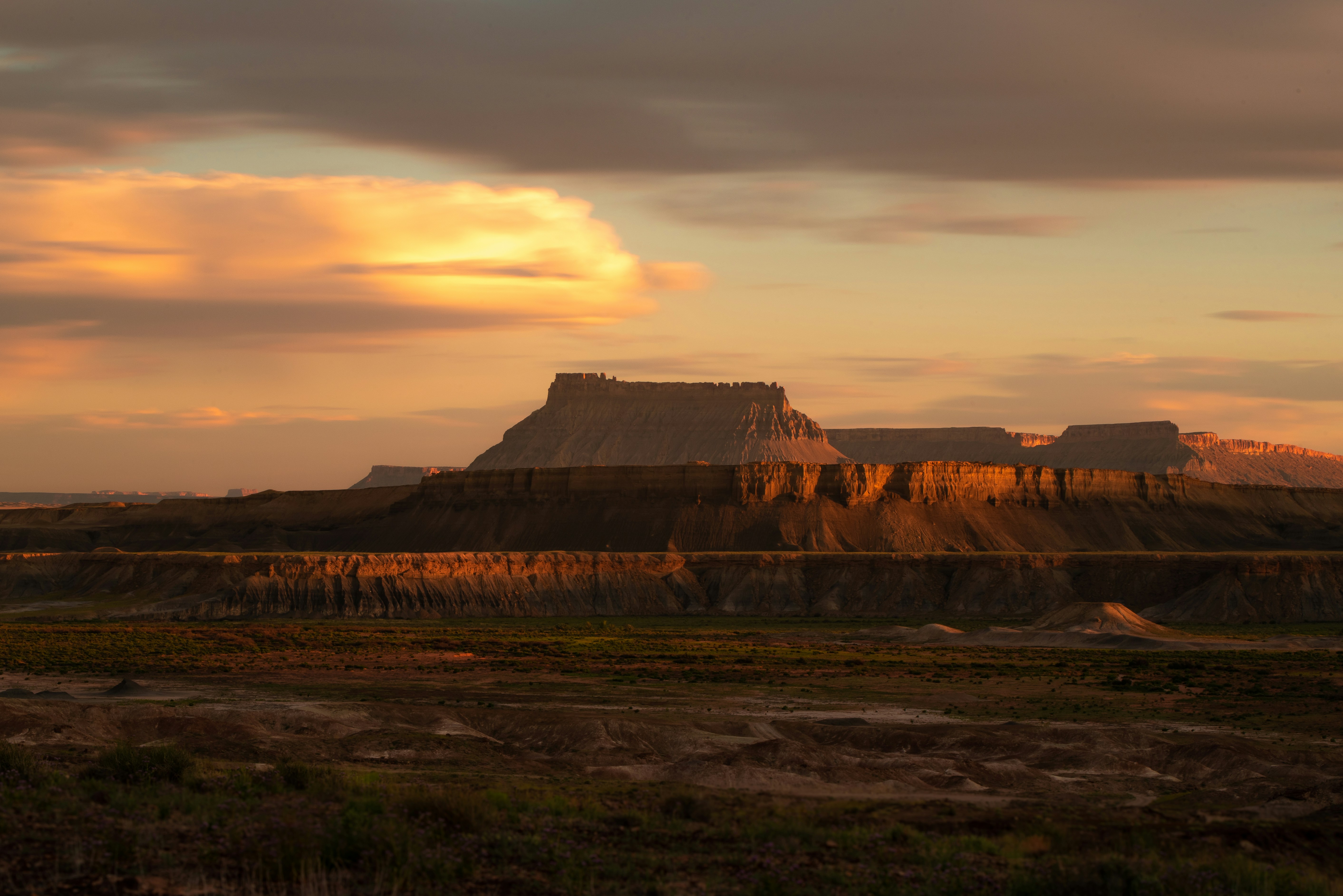 골든 아워의 브라운 하우스