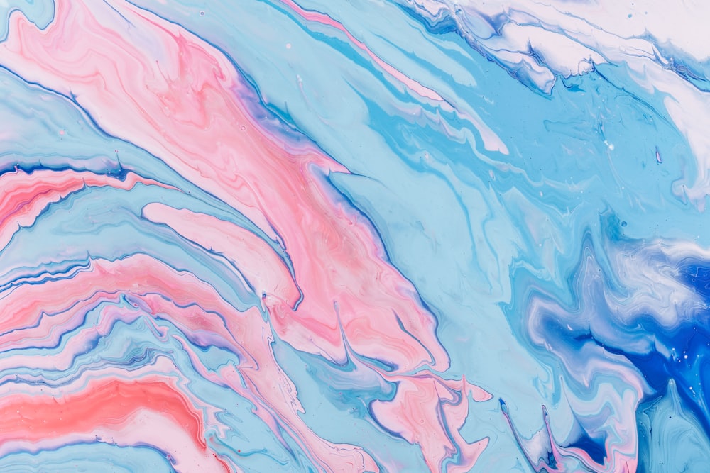 pintura abstrata de fluido vermelho e azul-marinho