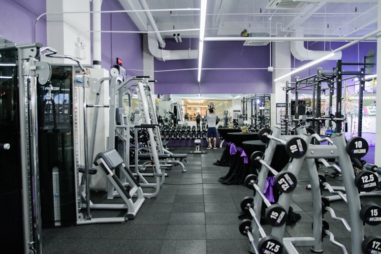 How Students Can Become More Confident In The Gym