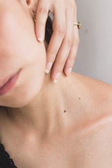 Dra Priscilla Della Lucia - Dermatologista Paullinia