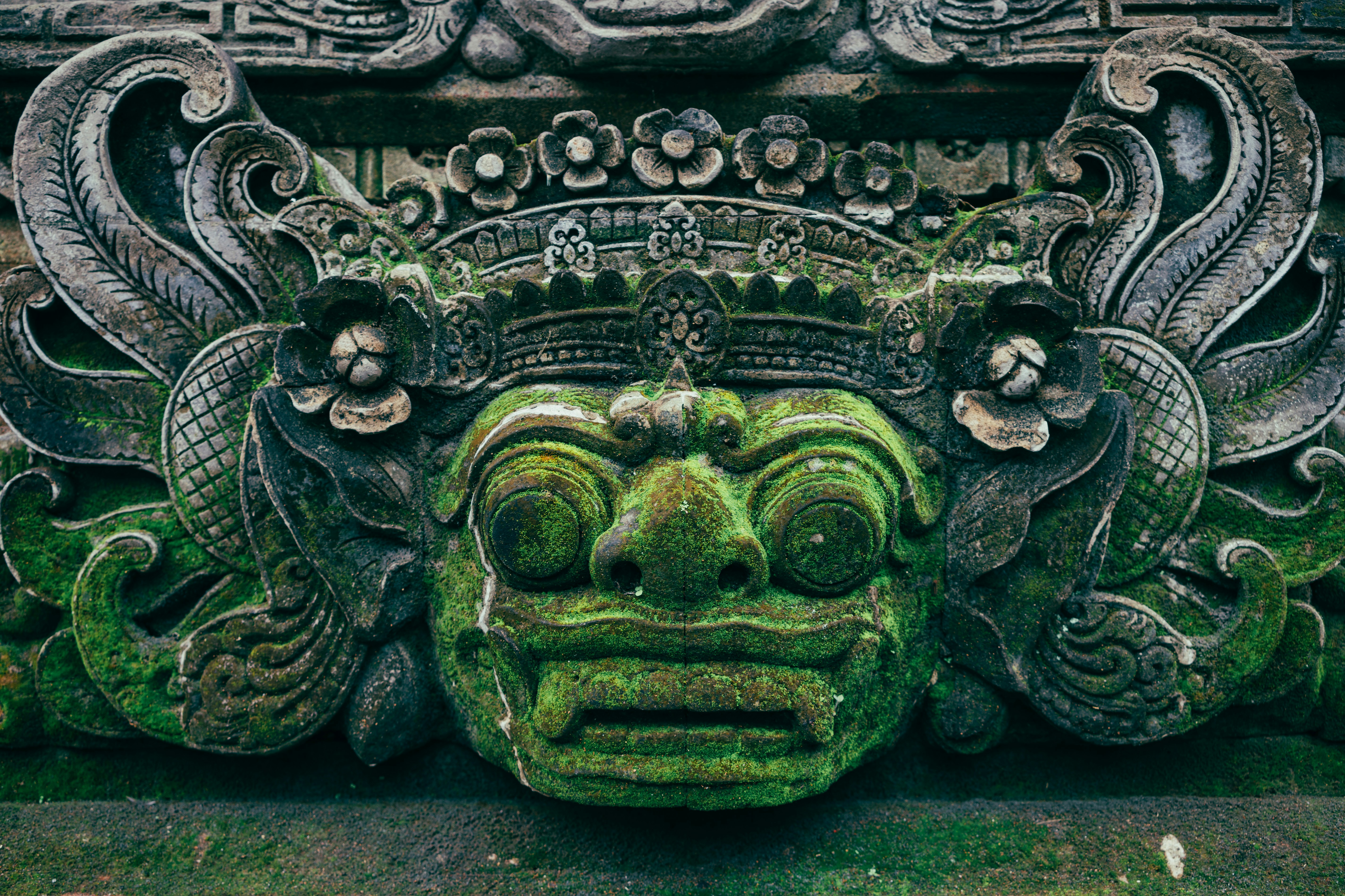 The Tomb of the Jade Mask: Buried Treasures (image credits: unsplash)