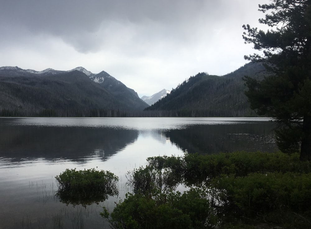 body of water near mopuntains